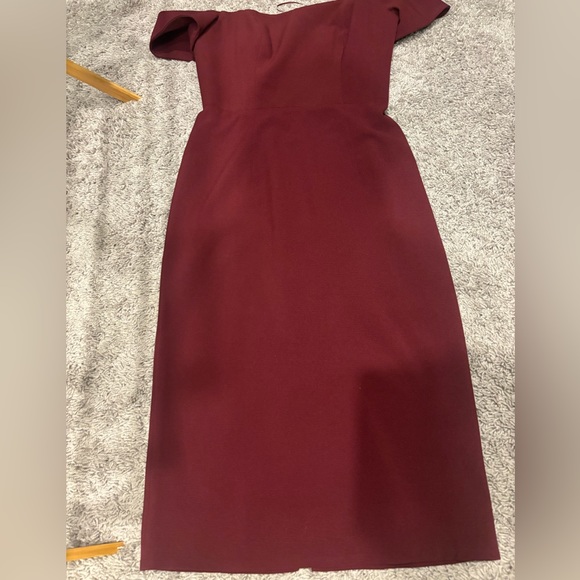 Dress the population - Dark Magenta Bailey off the shoulder bodycon dress - Picture 5 of 5